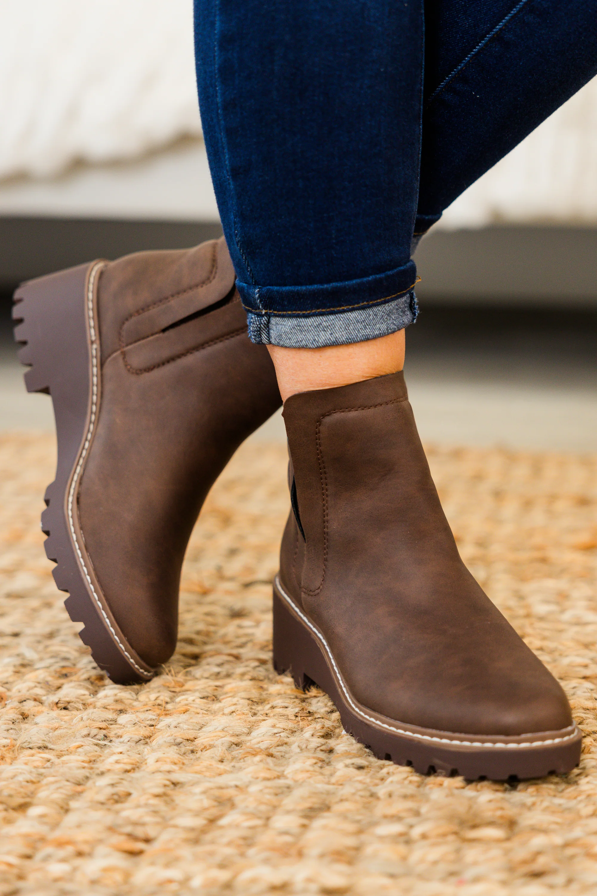 Sleek Street Booties, Brown - Weilaico