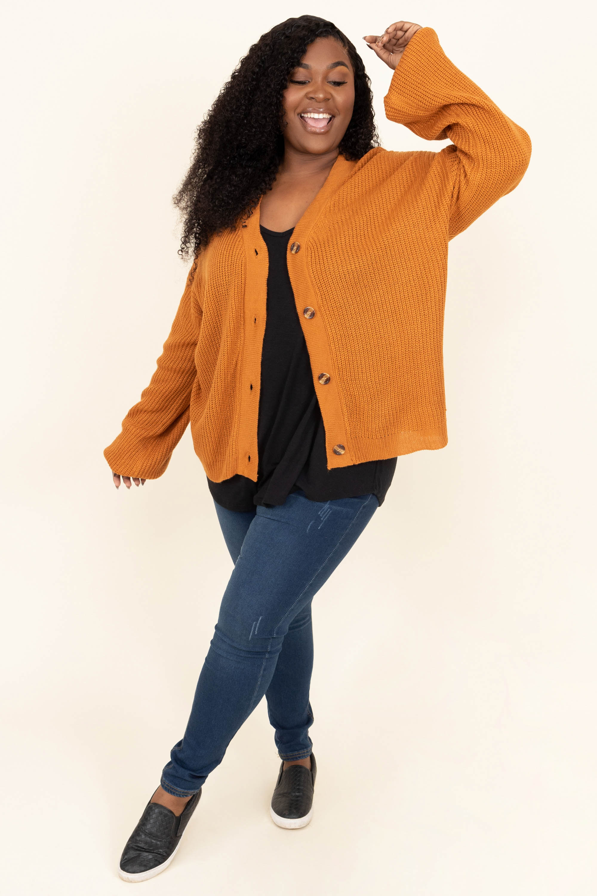 Upstate Destinations Cardigan, Orange - Weilaico