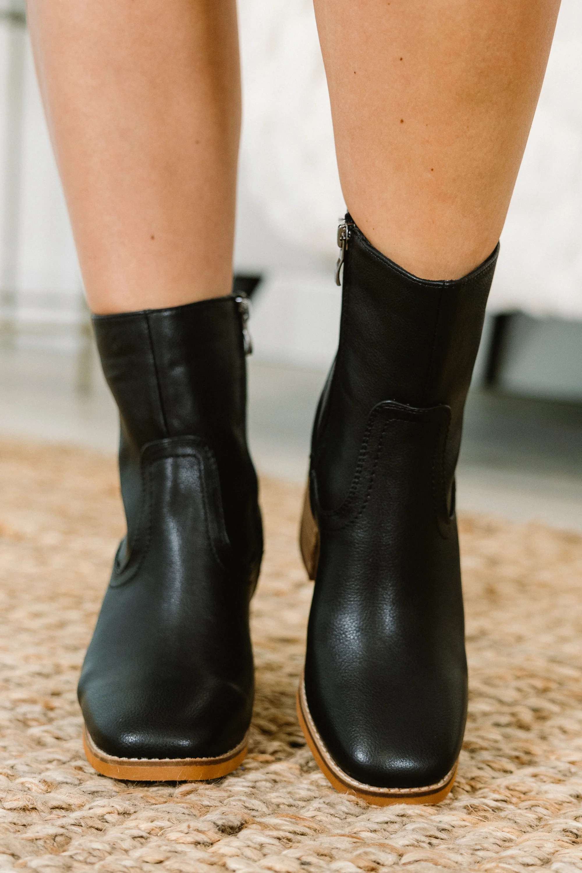 How Can It Be Booties, Black - Weilaico