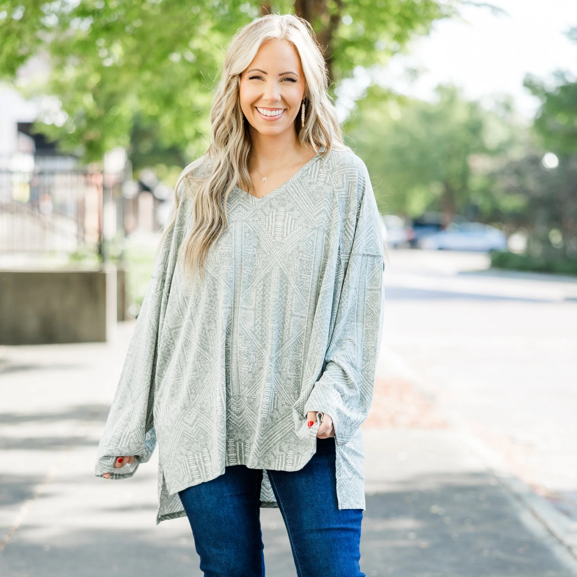 Full Of Charm Top, Sage - Weilaico