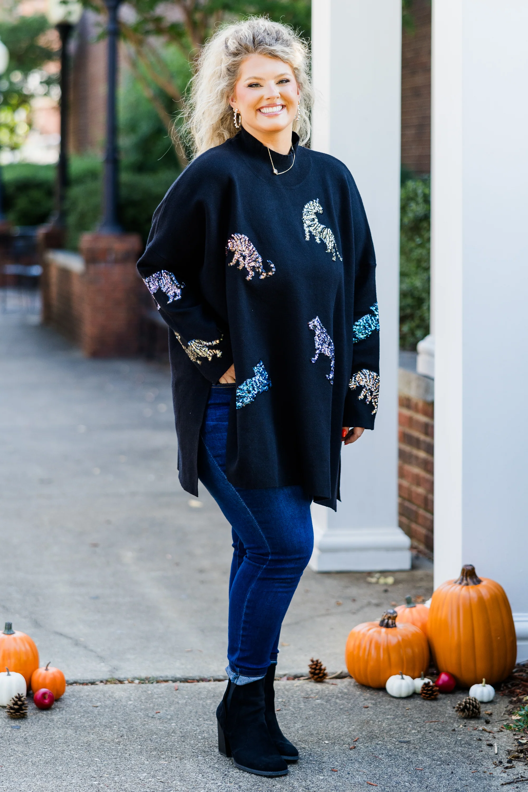 Mother Of The Jungle Sweater, Black Sequin - Weilaico