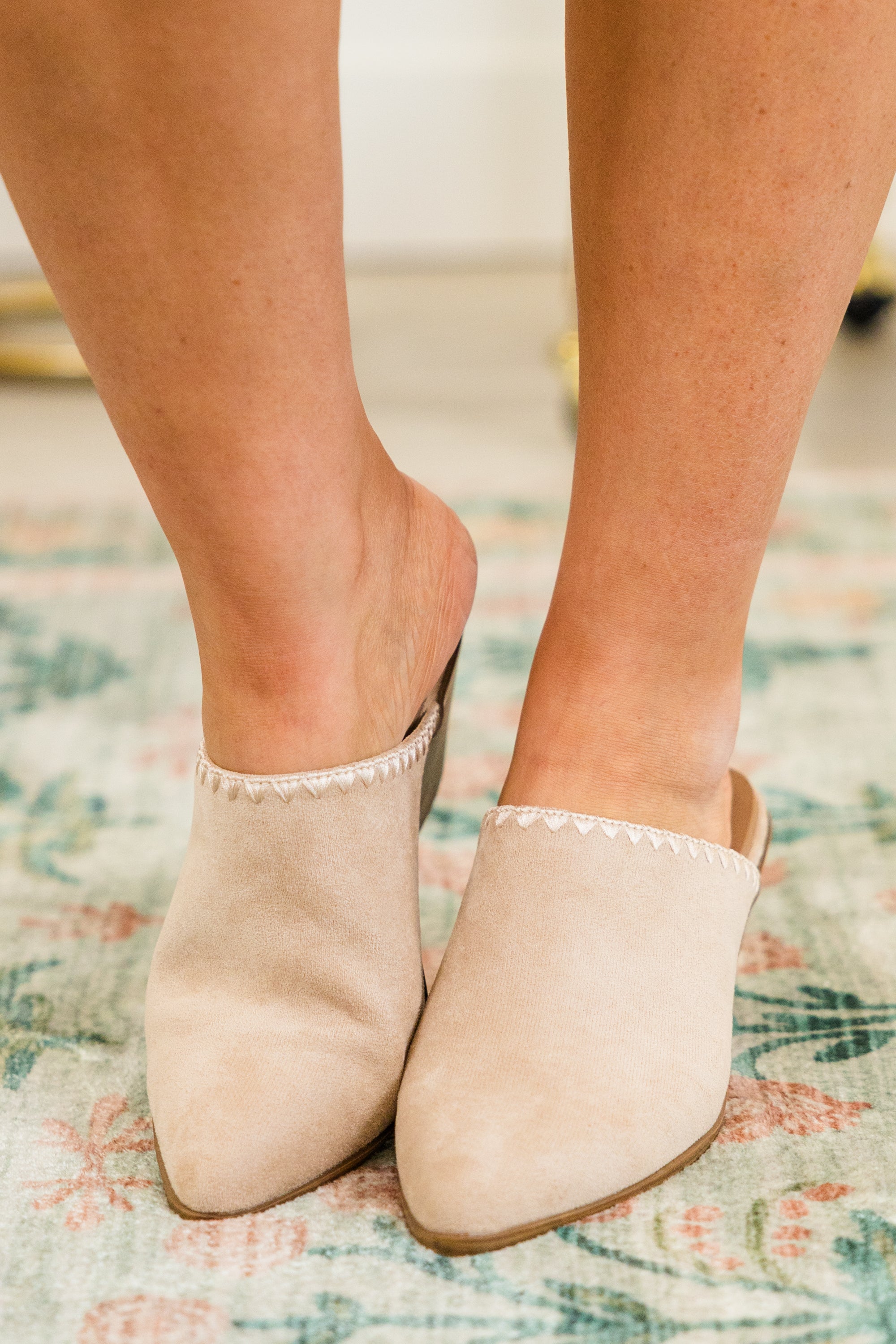 Corky's: Let's Hit The Town Mules, Sand - Weilaico