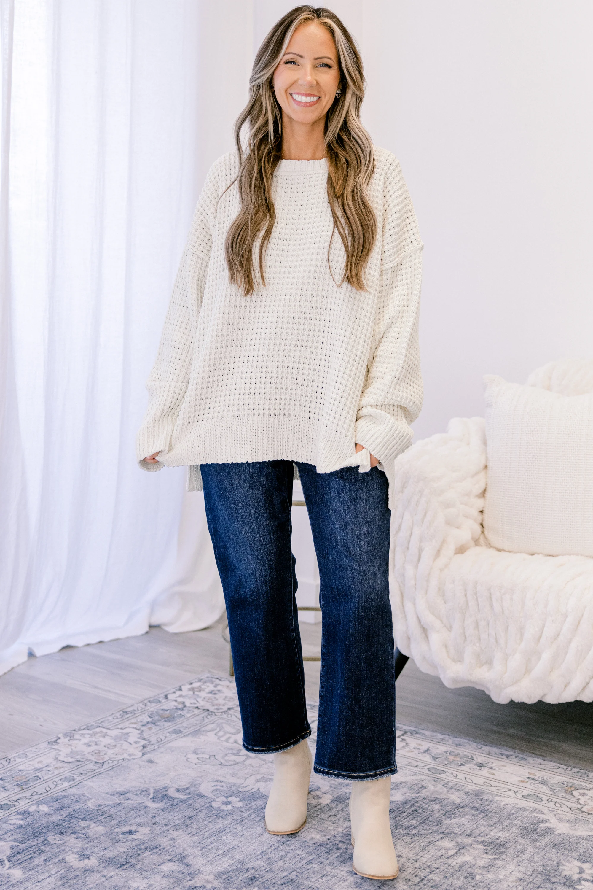 Falling Petals Sweater, Cream - Weilaico