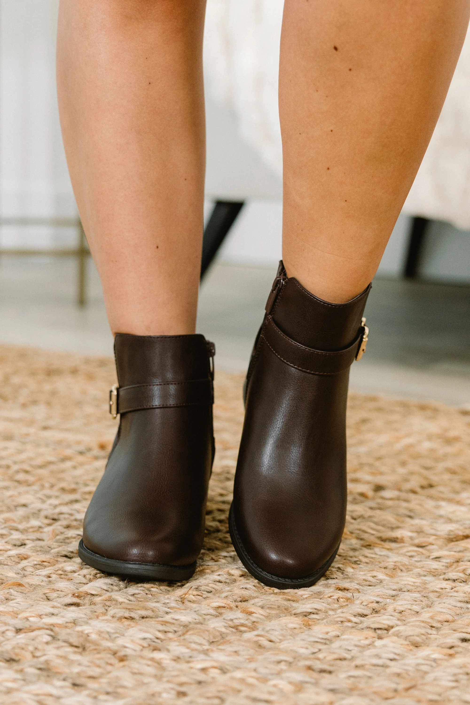 Stride In Style Booties, Brown - Weilaico