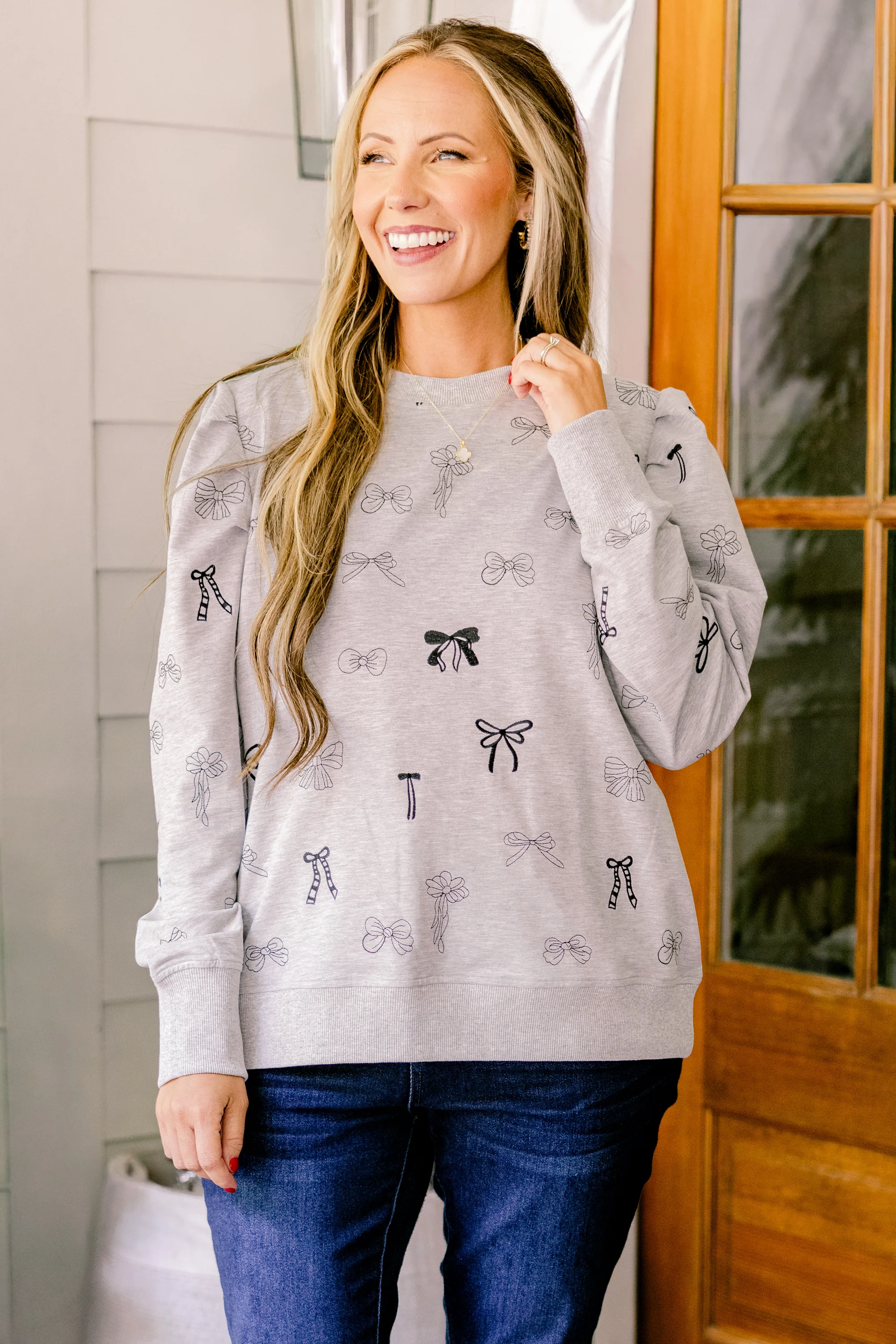 Only Getting Better Pullover, Gray - Weilaico