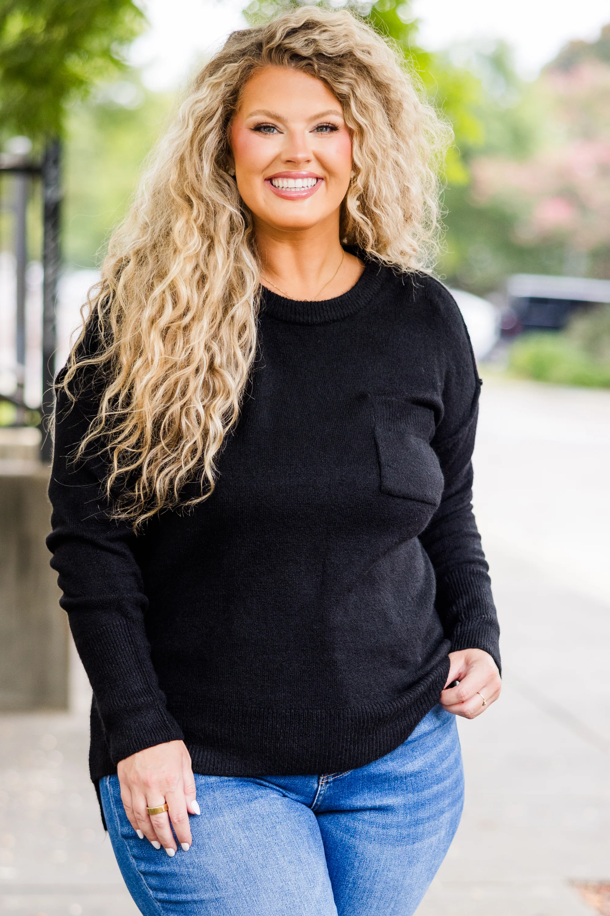 Unwind Your Mind Pullover, Black - Weilaico