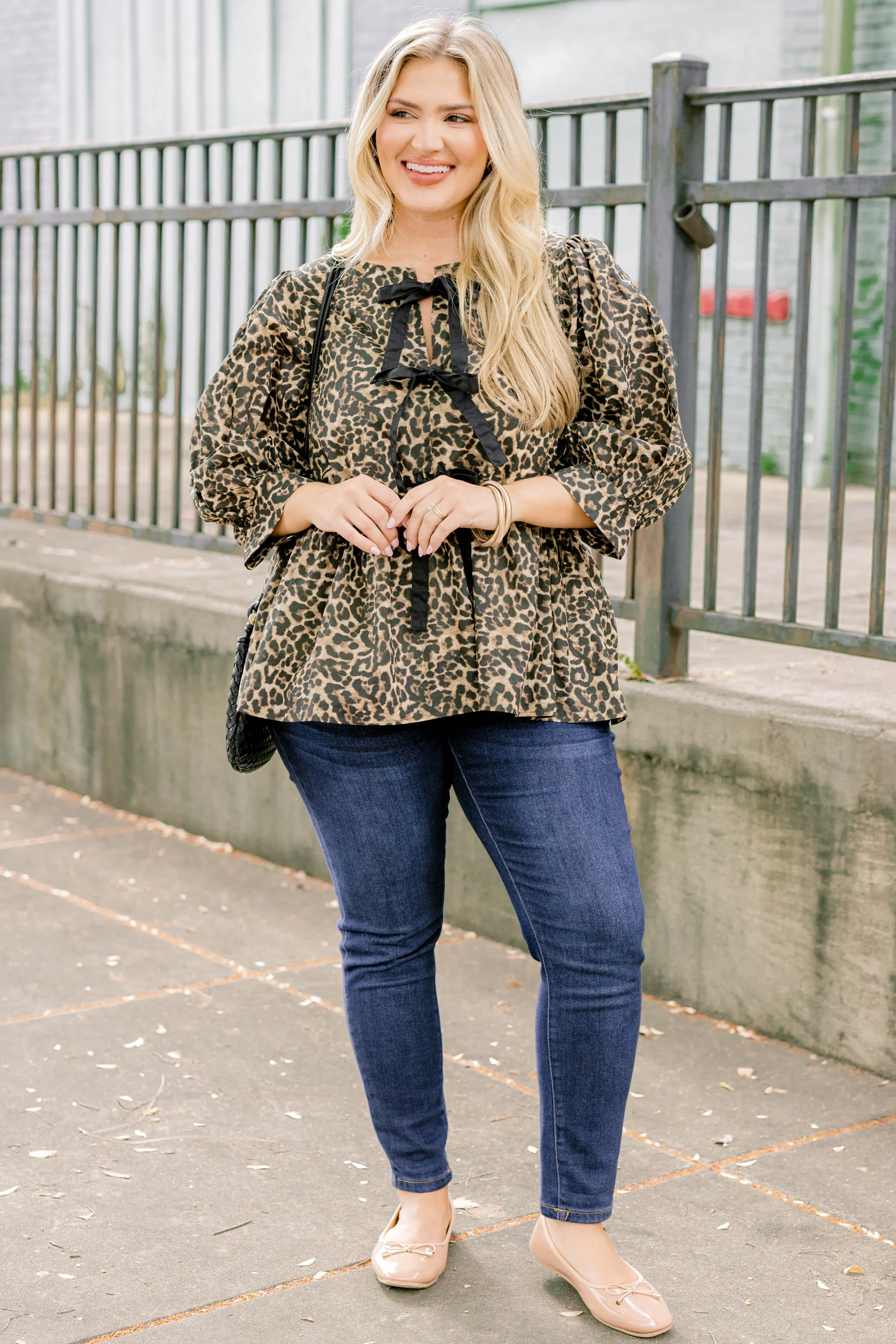 A Whole New Perspective Top, Leopard - Weilaico