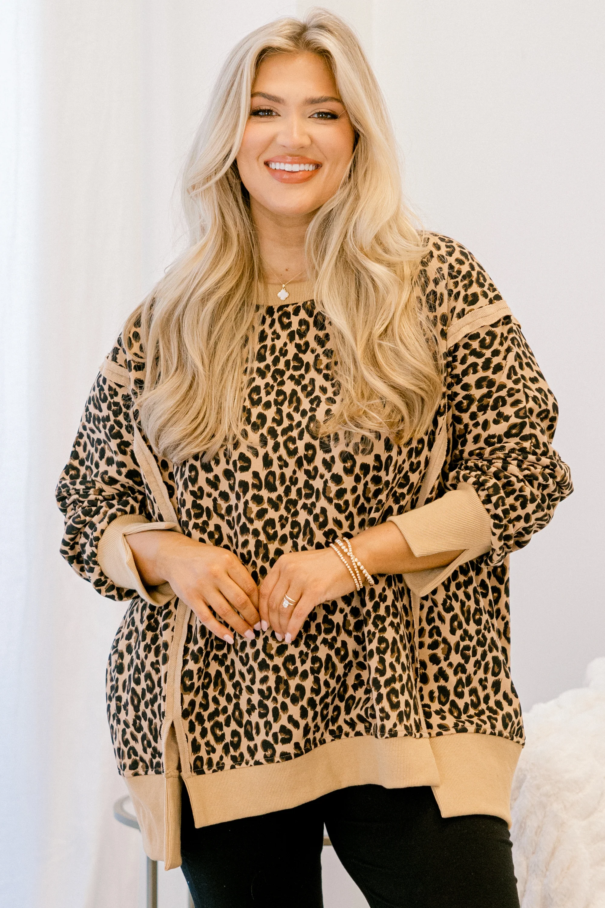 Sunset Glow Pullover, Leopard - Weilaico