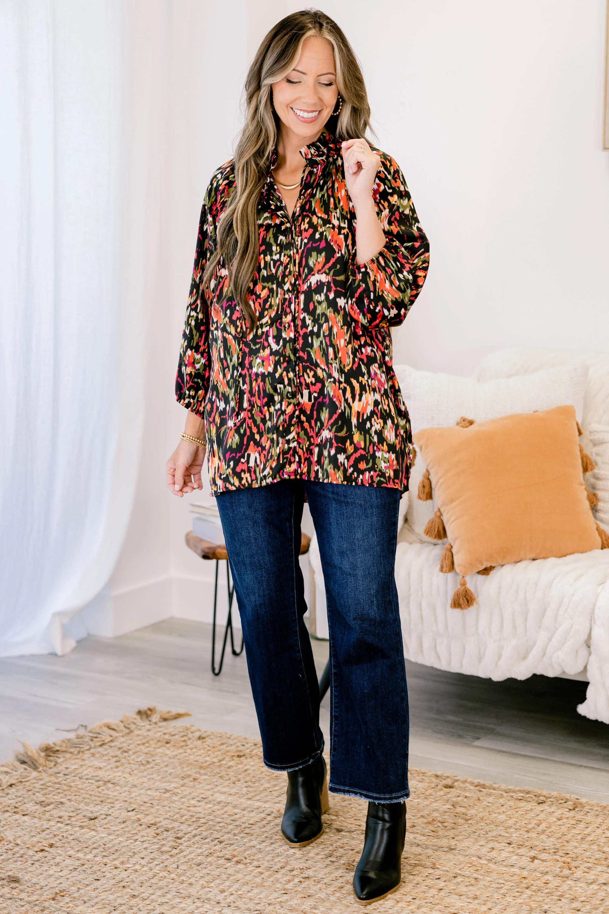 All In Due Time Top, Black Multi - Weilaico