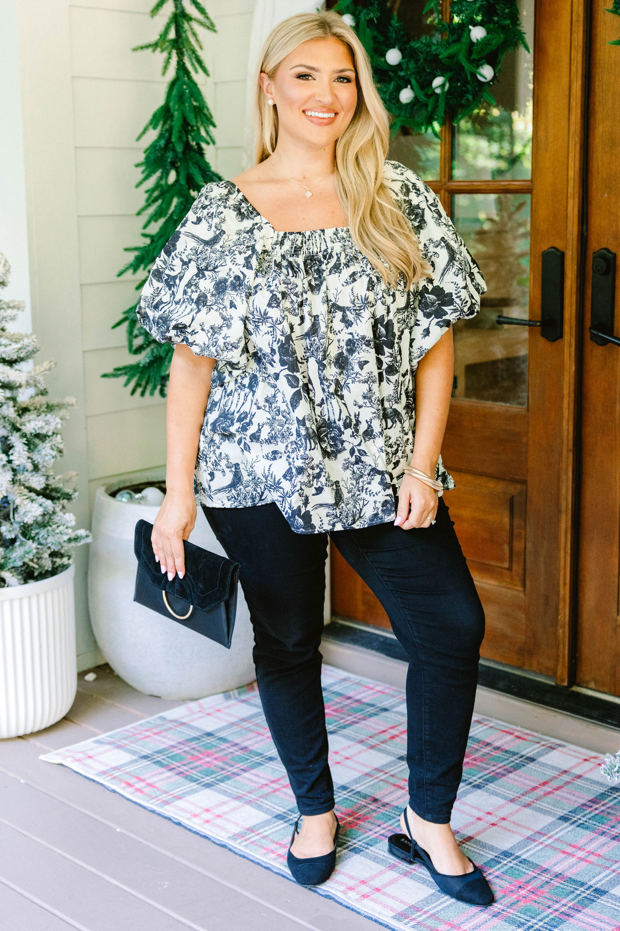 Cozy Love Top, Black Toile - Weilaico